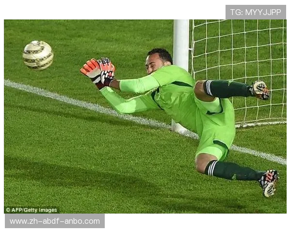 法甲守门员最精彩的经典扑救瞬间回顾